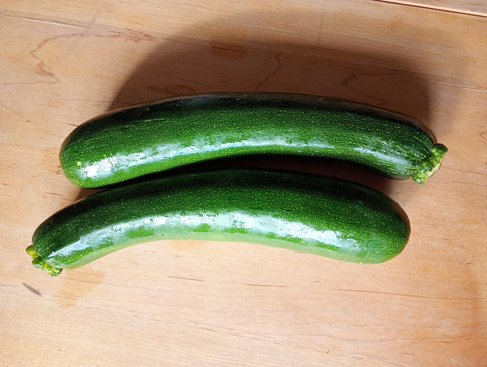 COURGETTE LONGUE à farcir - 1,3 kg - 1,75 €/kg -